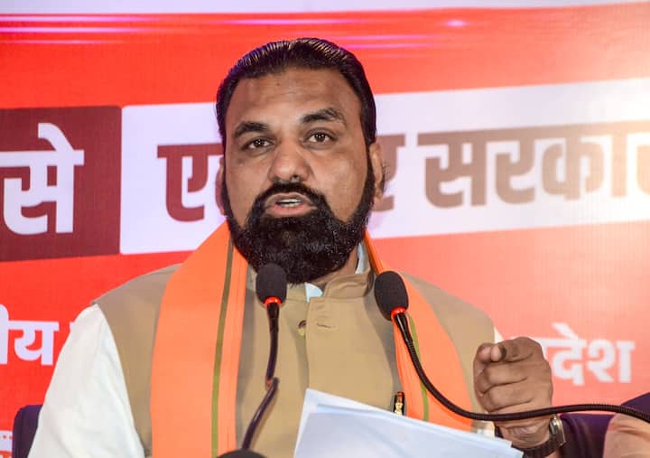 गृहमंत्री सम्राट चौधरी ने आगे बताया कि सोशल मीडिया पर जो भी कोई गाली गलौज करेगा, उसके खिलाफ भी एक्शन होगा. उनका कहना है कि क्राइम कंट्रोल के लिए जितने भी कदम उठाए जा सकते हैं सभी उठाए जाएंगे. (फाइल फोटो)