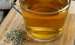 मक्खन की तरह पिघल जाएगी गोलू-मोलू से पेट में जमी चर्बी, रोज सुबह उठकर पिएं सौंफ का पानी