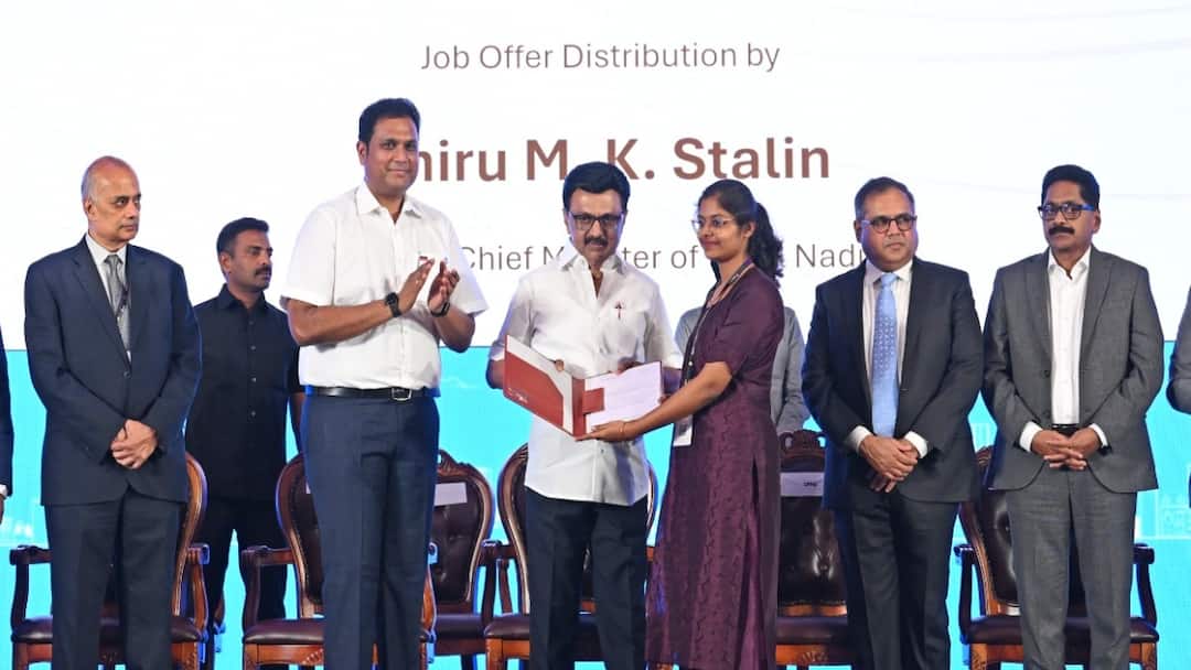 1 லட்சம் பேருக்கு வேலை.. 43 ஆயிரம் கோடி முதலீடு.. 158 புரிந்துணர்வு ஒப்பந்தங்கள் - மாஸ் காட்டிய தமிழக அரசு