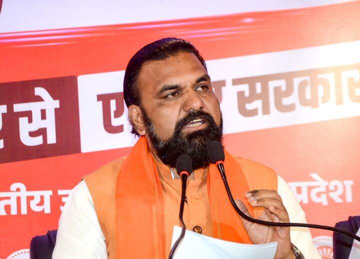 इसके अलावा डिप्टी सीएम ने आगे बताया कि बिहार में 400 माफिया को हमने चिन्हित किया है. 2 के खिलाफ एक्शन की प्रक्रिया चल रही है. वहीं उनकी संपत्ति भी जब्त की जा रही है. (फाइल फोटो)