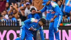 Shreyas Iyer Trains Post Surgery, Likely To Be Fit By IND vs NZ T20I Series