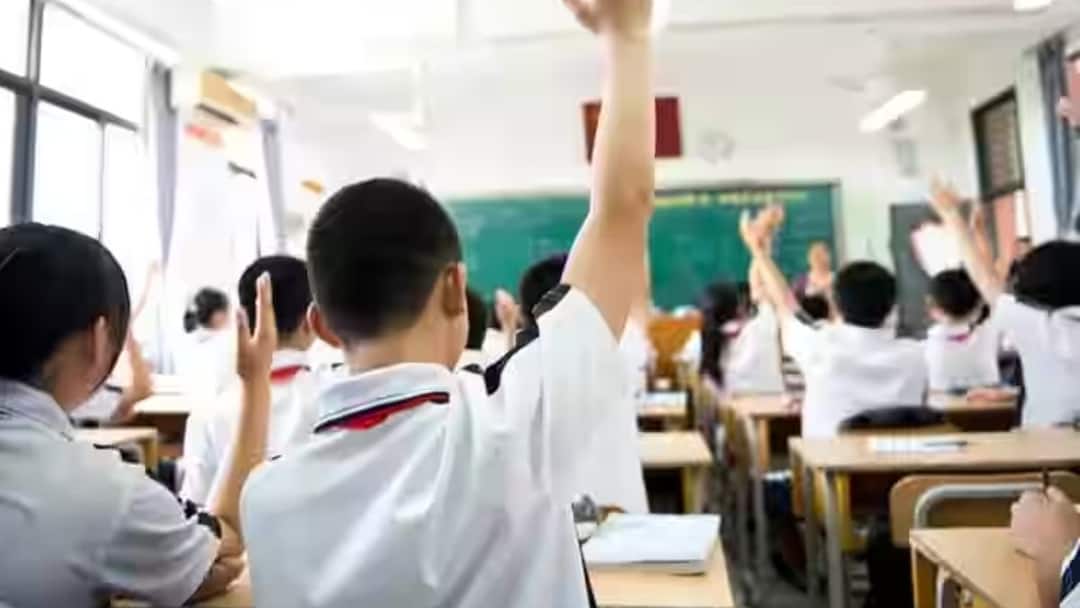 Maharashtra Teachers Call For Statewide School Shutdown Over Mandatory TET