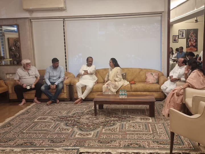 यावेळी अजित पवार यांच्यासोबत सिडकोचे माजी चेअरमन प्रमोद हिंदुराव देखील उपस्थित होते