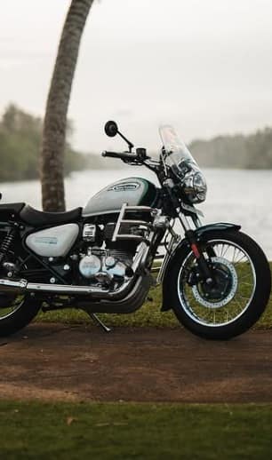 রয়্যাল এনফিল্ড ক্লাসিক 350 কতদূর পাড়ি দেবে ১ লিটার পেট্রোলে?