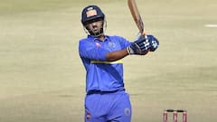 10 छक्के, 12 चौके..., सिर्फ 31 गेंद में ठोकी सेंचुरी; चेन्नई सुपर किंग्स के खिलाड़ी ने तूफानी बैटिंग से मचाया तहलका