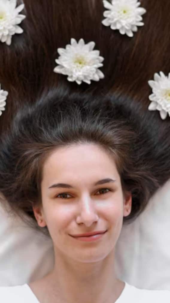 চুলের স্বাস্থ্য ফেরাতে জুড়ি নেই ভাতের ফ্যানের