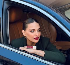 हिमांशी खुराना की 10 तस्वीरें: कातिल अदाओं से फैंस का दिल चुराती हैं हसीना, यहां देखें दिलकश अवतार