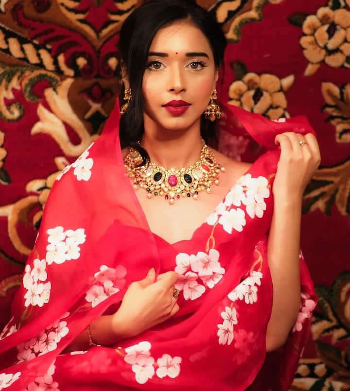 बिग बॉस 19 के एक एपिसोड के दौरान एकता कपूर शो में पहुंची थीं. उस दौरान उन्होंने तान्या मित्तल को अपने शो में काम करने का ऑफर दिया.