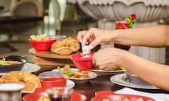 Breakfast Skip: তাড়াহুড়োয় রোজ সকালের জলখাবার মিস করছেন? অজান্তেই শরীরে হয়ে যাচ্ছে বড় পরিবর্তন!