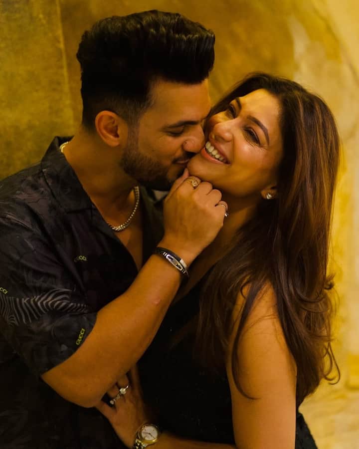 अर्जुन ने ये कहकर इन खबरों पर विराम लगा दिया है कि वो दूसरी बार पिता नहीं बनने वाले हैं.मालूम हो 2013 में एक्टर ने नेहा स्वामी संग शादी की थी.