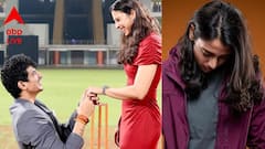 ঠিক স্মৃতির মতোই হাঁটু গেড়ে বসে আরেক প্রেমিকাকেও বিয়ের প্রস্তাব দিয়েছিলেন পলাশ!