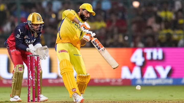 Next up is CSK veteran Ravindra Jadeja, who won three titles with the side. They paid Rs 9.72 crore for him ahead of 2011 season.