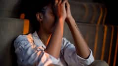 Mental Health: মানসিক নিপীড়নের শিকার হচ্ছেন? লক্ষণ দেখে বুঝুন গোড়াতেই