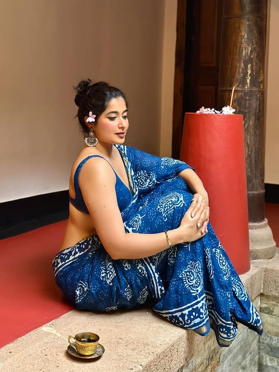 સાડી લુકમાં ગોર્જિયસ લાગી નિકિતા શર્મા