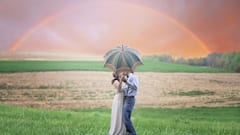 दुनिया में पहली बार किसने किया था 'किस', क्या है इतिहास?