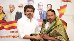 Sengottaiyan: விஜய் காலில் விழுந்தாரா செங்கோட்டையன்? பரபரப்பு தகவல்! உண்மை என்ன?