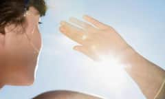 Delhi-NCR के लोगों में हो सकती है इस विटामिन की कमी? दिक्कत होने से पहले जानें बचने का तरीका