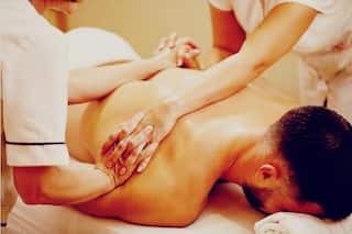 சென்னை ; மசாஜ் சென்டரில் அதிர்ச்சி !! பாலியல் தொழில் கைது !! பரபரப்பு தகவல்