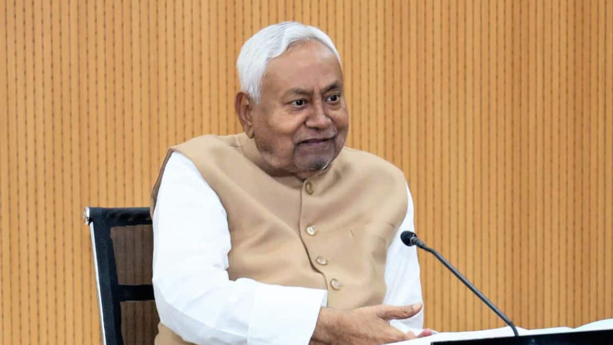 Nitish Kumar Orders Speedy Recruitment Workflow As Bihar Sets Target Of 1 Crore Jobs In 5 Years