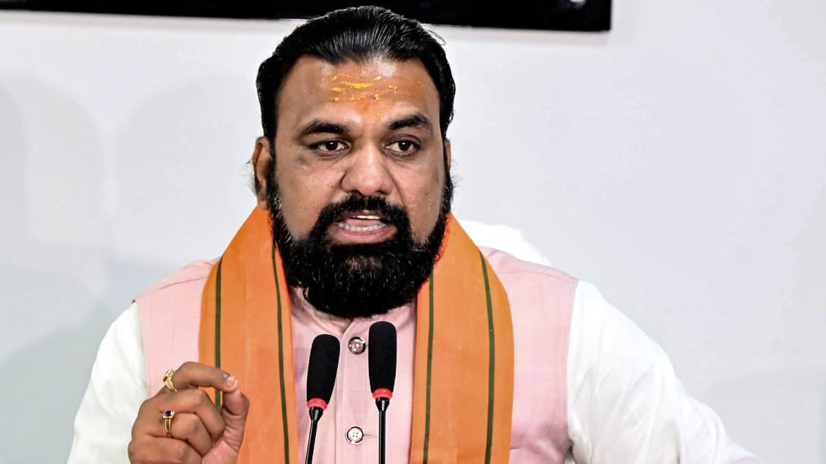 Bihar News: बिहार के सरकारी कर्मियों की अब नहीं चलेगी मनमानी, जारी हो गया ये आदेश, पढ़ें काम की खबर