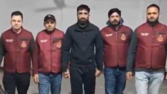 Kapil Sharma Cafe Firing: Delhi Police Arrest Goldy Dhillon Gang Member; Chinese PX-3 Pistol Seized