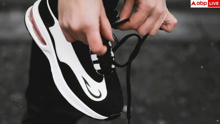 Weak Heart Pump Function: आजकल कई बीमारियां तेजी के साथ बढ़ रही हैं, उनमें से एक है हार्ट की बीमारी. अगर आपको भी सूज का फीता बांधते समय दिक्कत का सामना करना पड़ रहा है, तो  क्या करना चाहिए.