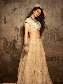 हीरा वरीना की 10 खूबसूरत तस्वीरें, पहले बदला नाम, अब बनेंगी कपिल शर्मा की 'दुल्हनिया'