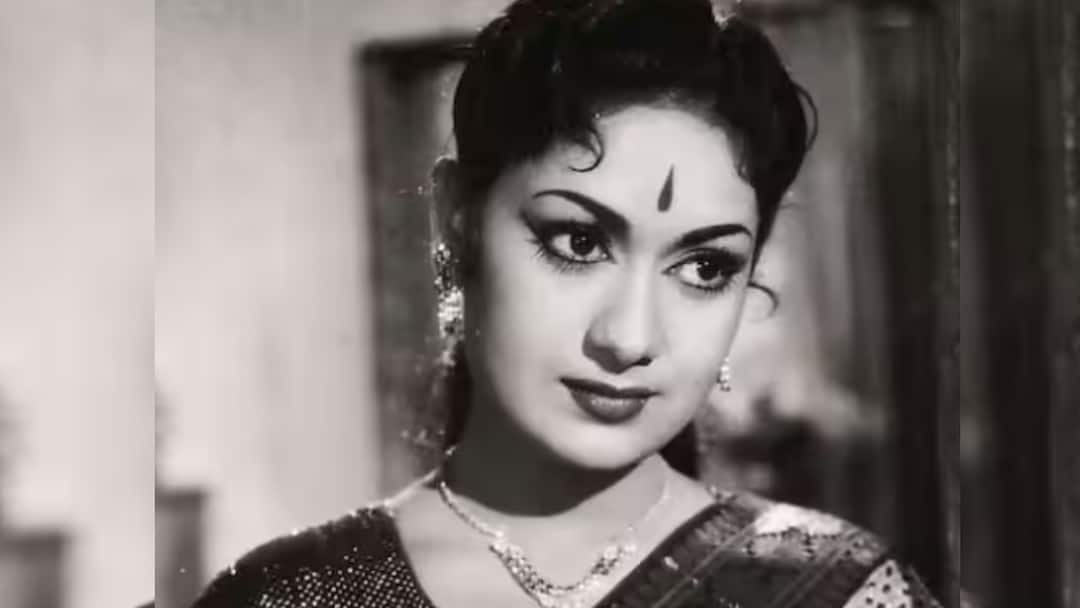 Mahanati Savitri’s 90th Birth Anniv Celebrations To Begin In Hyd From Dec 1; Venkaiah Naidu To Attend