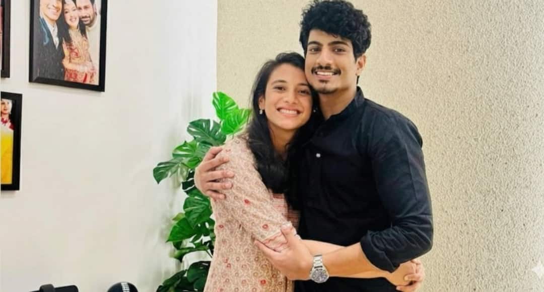Smriti Mandhana Palash Muchhal wedding update palash Mom Breaks Silence Wedding Update! Palash Muchhal's Mom Breaks Silence, Says 'Dono Takleef Mein...'