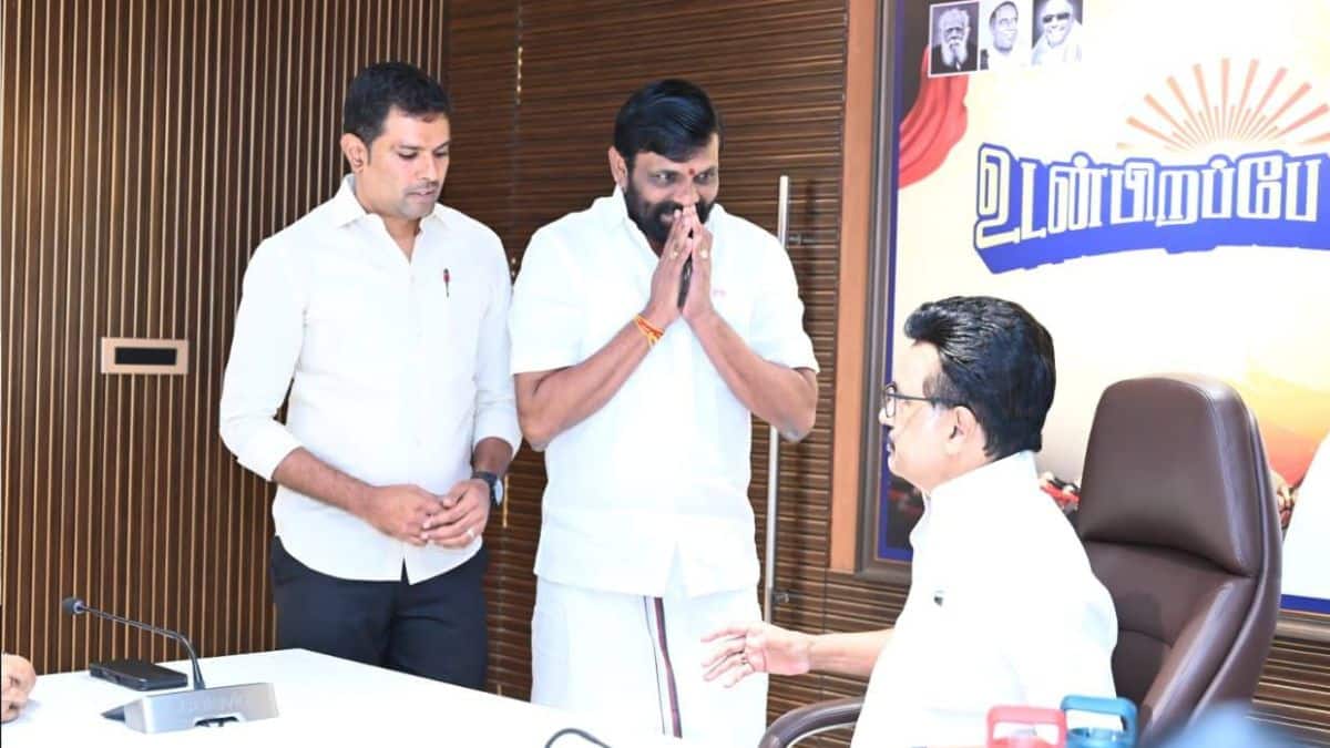 Nellai Grahambell : ‘சட்டவிரோத கனிம வள கொள்ளை?’ சர்ச்சையில் நெல்லை திமுக  கிரகாம்பெல்..!