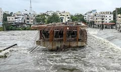 ਸ਼੍ਰੀਲੰਕਾ ਵਿੱਚ ਹੜ੍ਹ ਕਾਰਨ ਭਿਆਨਕ ਤਬਾਹੀ ! ਹੁਣ ਤੱਕ 56 ਲੋਕਾਂ ਦੀ ਮੌਤ, 60 ਤੋਂ ਵੱਧ ਲਾਪਤਾ, ਤਬਾਹ ਹੋਏ ਸੈਂਕੜੇ ਘਰ