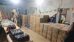 बक्सर: पकड़ी गई 125 करोड़ रुपये की अवैध शराब, मुर्गी दाने की बोरी में छुपाईं थीं बोतलें