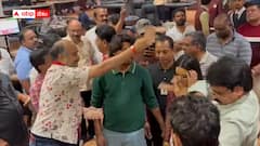 వైసీపీ లాయరే కానీ మంచి కళాకారుడు - నోట్ల కట్టల డాన్సులు - అమ్మాయిలపై వెదజల్లుడు  !