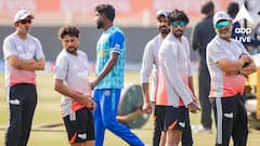 ধোনির শহরে টেস্টের ক্ষতে প্রলেপ দেওয়ার লড়াই ভারতের, ঘুরে দাঁড়াতে ভরসা রো-কো জুটিই