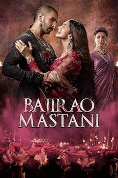 'धुरंधर' से पहले ओटीटी पर देख डालें रणवीर सिंह की ये धांसू फिल्में, हर एक में एक्टर का अंदाज है अलग