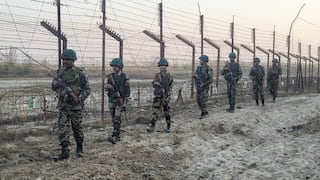 पाकिस्तान में ऑपरेशन सिंदूर का खौफ, बॉर्डर से हटाए 72 आतंकी लॉन्चपैड;  BSF बोली- हम जंग के लिए तैयार