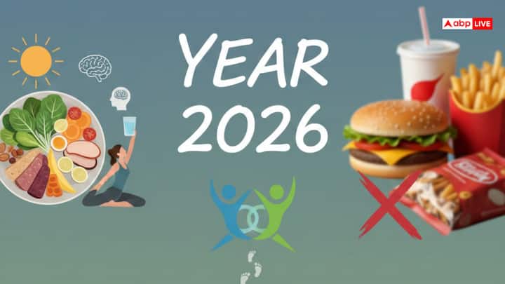 अप्रैल 2026 में शनि की तिरछी नजर होने की वजह से थकान, सुस्ती, सिर दर्द, पेट दर्द जैसी हल्की समस्याएं हो सकती हैं, लेकिन लाइफस्टाइल में बदलाव लाकर, खान-पान पर ध्यान देकर और व्यायाम को अपनी दिनचर्या में शामिल करके स्वस्थ रह सकते हैं.