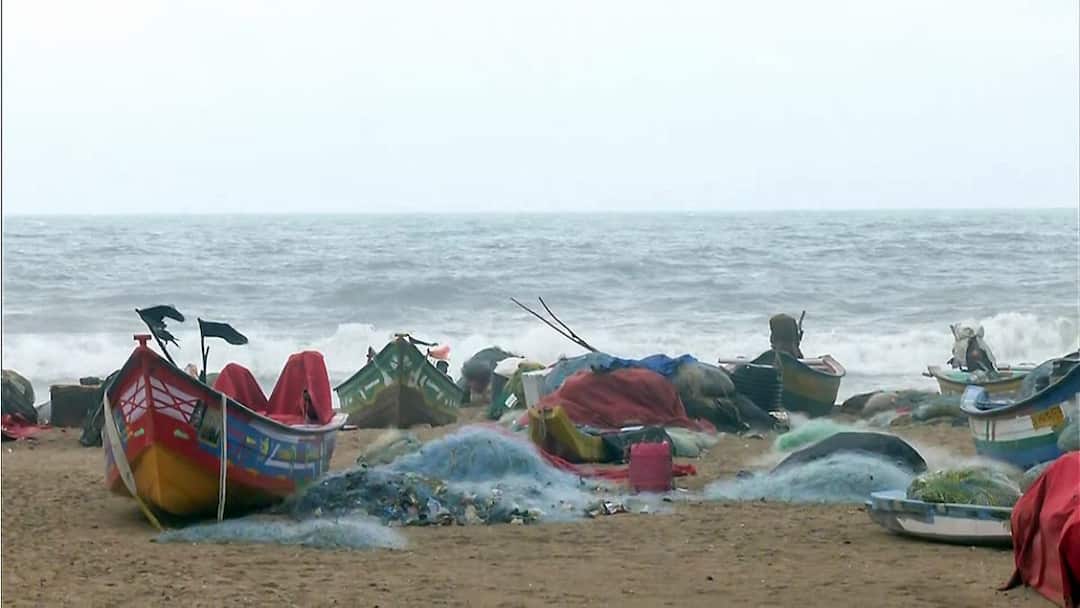 Cyclone Ditwah Updates: Death Toll Rises To 153 In Sri Lanka; Red Alert In Tamil Nadu, Puducher