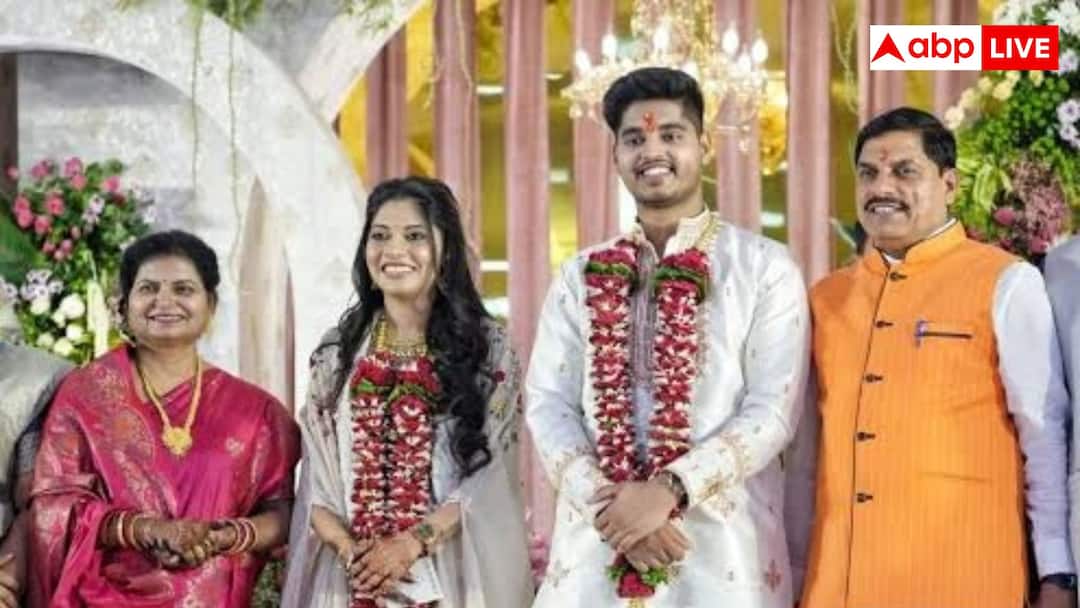 मुख्यमंत्री सामूहिक विवाह सम्मेलन में शादी रचाएंगे CM मोहन यादव के बेटे, इसमें कैसे होता है रजिस्ट्रेशन? CM Mohan Yadav son marriage in samuhik vivah yojana registration process explained मुख्यमंत्री सामूहिक विवाह सम्मेलन में शादी रचाएंगे CM मोहन यादव के बेटे, इसमें कैसे होता है रजिस्ट्रेशन?