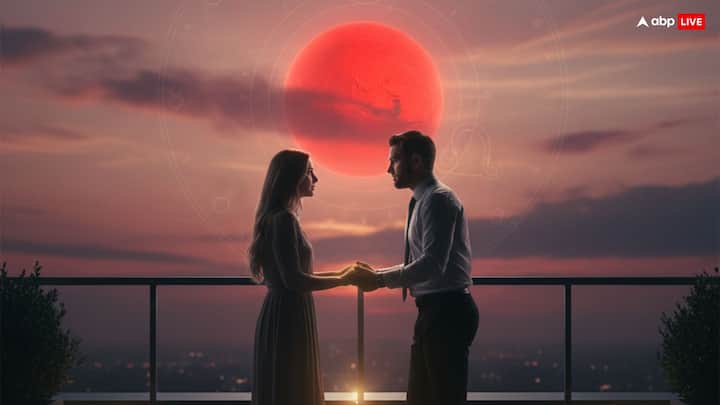 साल के मध्य में मंगल की चाल भावनाओं को थोड़ा बड़ा सकती है. छोटी-छोटी बातों से गलतफहमी हो सकती है, इसलिए बातचीत कर इसे दूर करें. इस अवधि में रिश्ते को संभालने के लिए धैर्य से काम लेना होगा, जिससे रिश्ता में नर्मी बनी रहेगी.