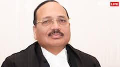 'जजों का काम तनावपूर्ण, कई घंटों बैठना पड़ता है, इसलिए...', चीफ जस्टिस सूर्यकांत ने दी ये सलाह 