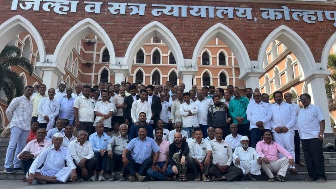 80 people including Raju Shetti acquitted in 302 cases by Kolhapur District Sessions Court राजू शेट्टींसह 80 जणांची कोल्हापूर जिल्हा सत्र न्यायालयाकडून 302 प्रकरणात निर्दोष मुक्तता