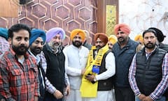 Shiromani Akali Dal: ਅਕਾਲੀ ਦਲ ਨੂੰ ਛੱਡ 'ਆਪ' 'ਚ ਸ਼ਾਮਿਲ ਹੋਇਆ ਇਹ ਆਗੂ, ਇੰਟਰਨੈੱਟ 'ਤੇ ਵਾਇਰਲ ਤਸਵੀਰਾਂ ਨੇ ਮਚਾਈ ਹਲਚਲ...