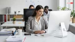 Feng Shui Tips: क्या ऑफिस डेस्क पर ये 3 चीजें रखने से बढ़ती है गुडलक और प्रमोशन?