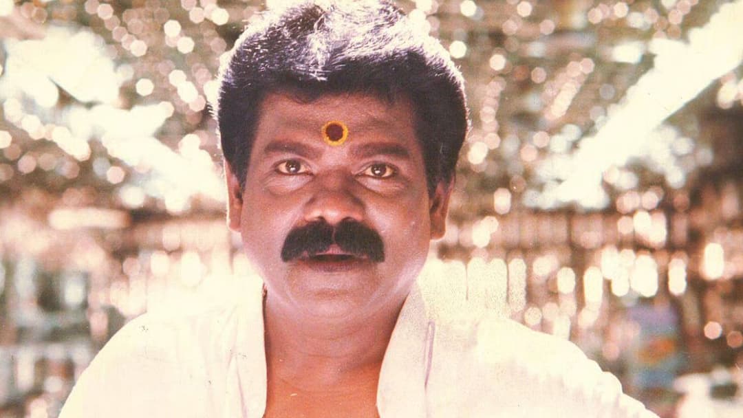 வினு சக்கரவர்த்தியை அடித்த மேக்கப் மேன்.. ஷூட்டிங் ஸ்பாட்டில் நடந்த தகராறு!