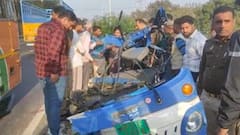 मुरादाबाद में भीषण सड़क हादसा, बस ने टेंपो को मारी टक्कर, एक ही परिवार के 6 लोगों की मौत