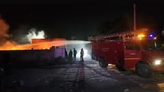 झुंझुनू: वर्कशॉप में खड़ी 18 कारों में पेट्रोल छिड़ककर लगाई आग, पुरानी रंजिश का लिया बदला!