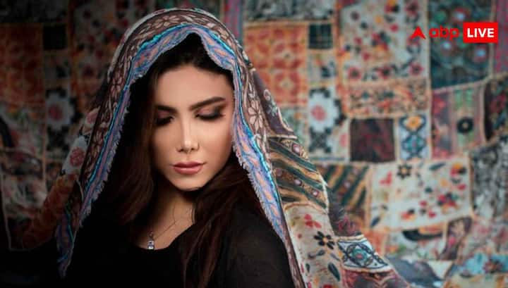 वहीं एक बकरी से साल में सिर्फ 80 से 150 ग्राम ही पश्मीना निकलता है. एक पूरी शॉल तैयार करने के लिए कई बकरियों से ऊन इकट्ठा करना पड़ता है यानी शुरुआत से ही इसको बनाना बहुत कम और बेहद कीमती होता है.