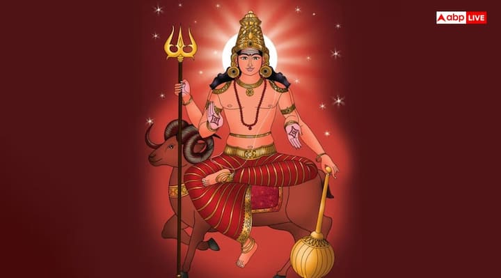 साथ ही मंगल ग्रह को भी कर्ज का कारक माना गया है, जिसकी अशुभता व्यक्ति को कर्ज के बोझ या आर्थिक संकट में डाल देती है. कुंडली में मंगल ग्रह यदि अशुभ स्थिति या जब अष्टम, द्वादश या षष्टम भाव होते है तो कर्ज बढ़ता है.