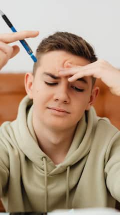 6 Everyday Habits That Quietly Damage Your Memory Power